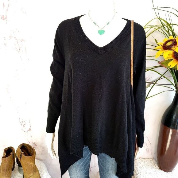 Collective Concepts soft woll blend v neck sweater - Picture 3 of 7